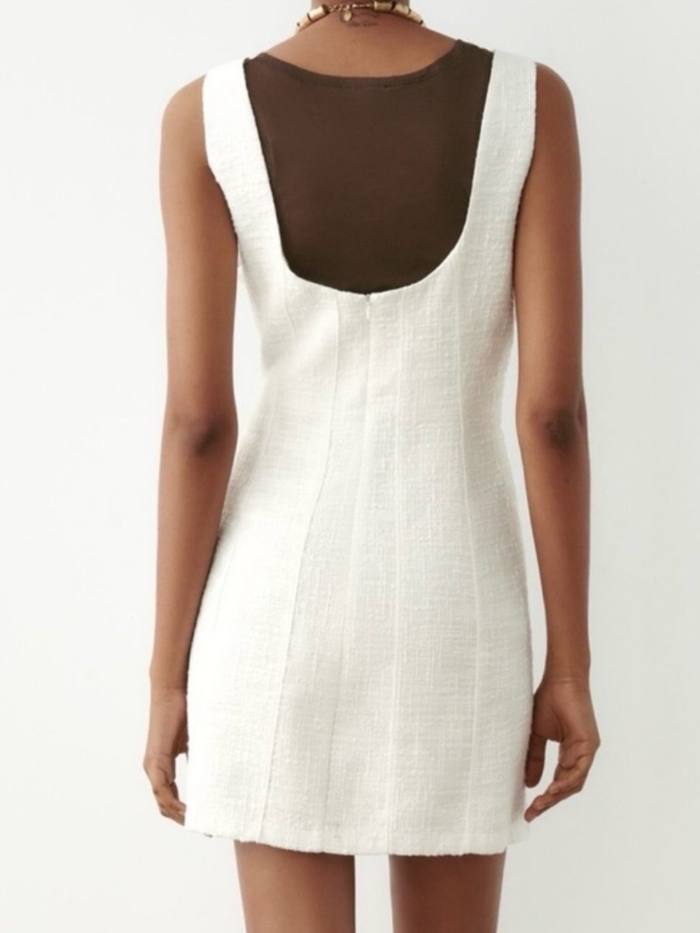 White Zara Textured Jewel Buttoned Pinafore Dress in size Medium - Picture 2 of 5